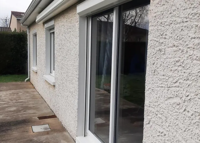 La Maison D'à Côté * Neuville-du-Poitou